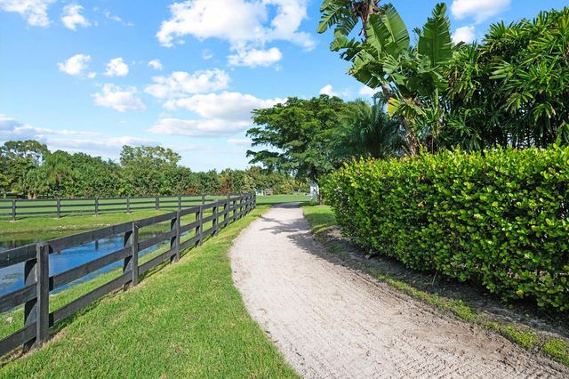 2389 King Terrace, Wellington, FL 33414