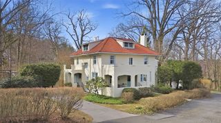 75 Oliphant Avenue, Dobbs Ferry, NY 10522