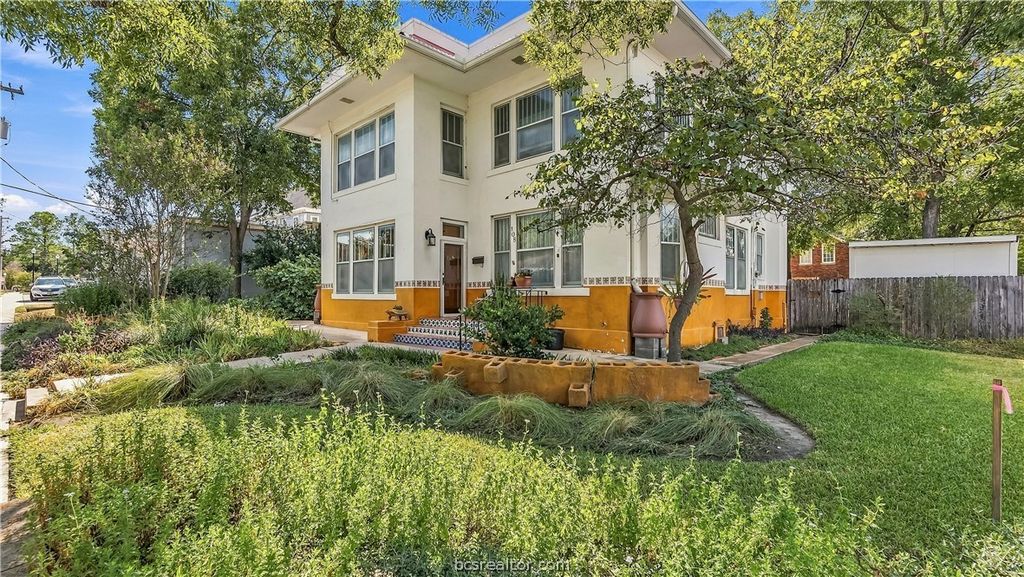 108 North Sterling Avenue, Bryan, TX 77803 — photo 5