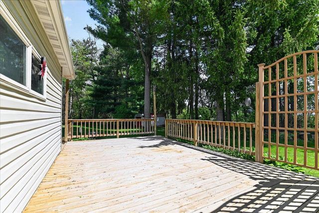 6610 Cemetery Road, Sun Prairie, WI 53590