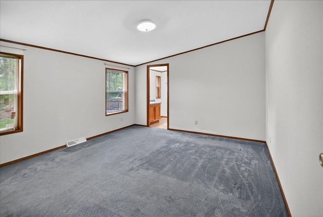 6610 Cemetery Road, Sun Prairie, WI 53590