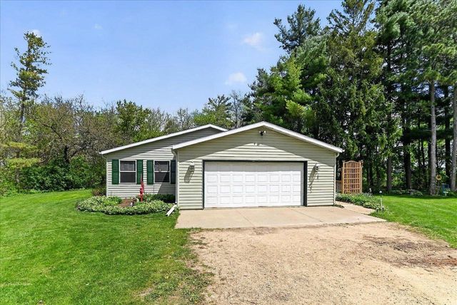 6610 Cemetery Road, Sun Prairie, WI 53590