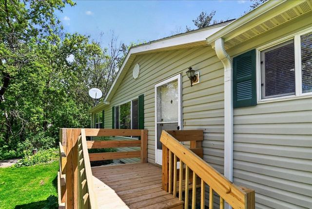 6610 Cemetery Road, Sun Prairie, WI 53590