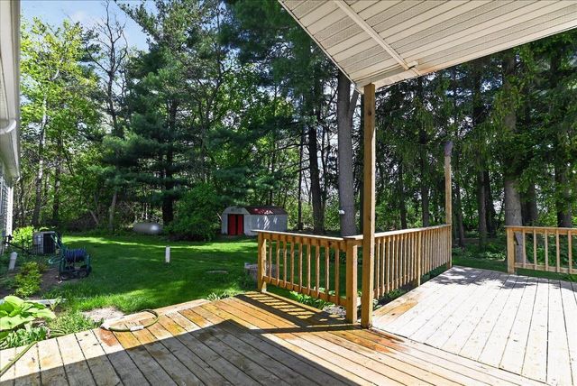 6610 Cemetery Road, Sun Prairie, WI 53590