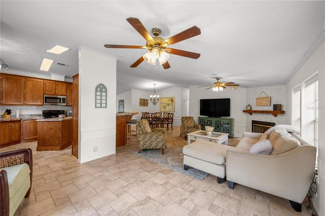 18850 SE 12TH LANE, Williston, FL 32696