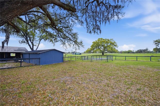 18850 SE 12TH LANE, Williston, FL 32696