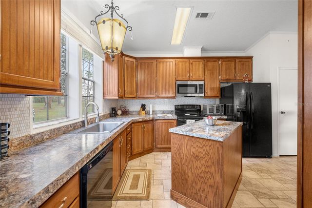 18850 SE 12TH LANE, Williston, FL 32696