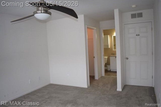 436 BOARDWALK Drive, Walled Lake, MI 48390