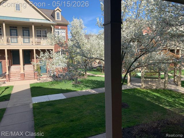 436 BOARDWALK Drive, Walled Lake, MI 48390