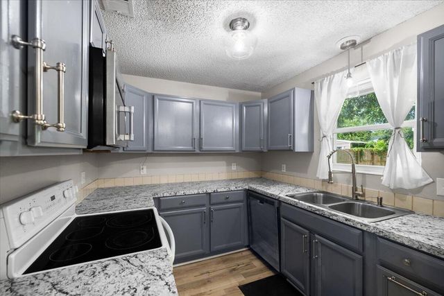 1008 Aspen Court, Fort Walton Beach, FL 32547
