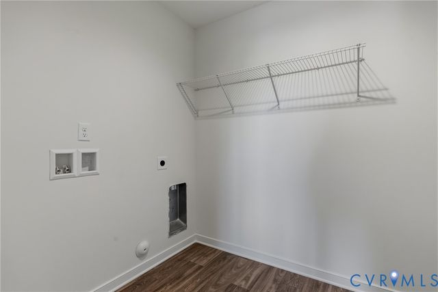 7813 Millikin Ln, Hanover, VA 23116