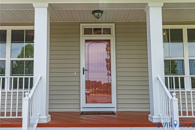 7813 Millikin Ln, Hanover, VA 23116