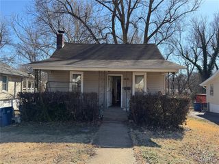 9034 Argyle Avenue, St Louis, MO 63114