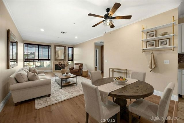 6938 Laurel Canyon 303, North Hollywood, CA 91605