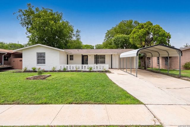 7830 Bronco Ln, San Antonio, TX 78227
