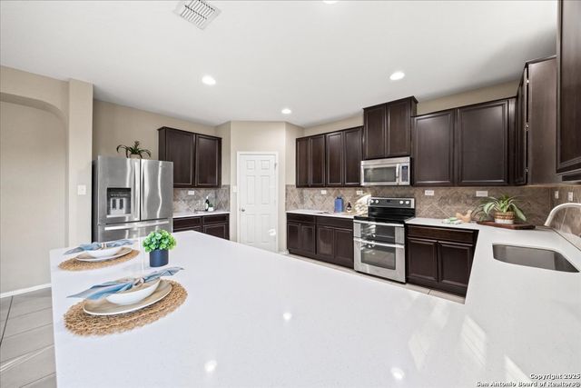 9022 Sagerock Park, San Antonio, TX 78250