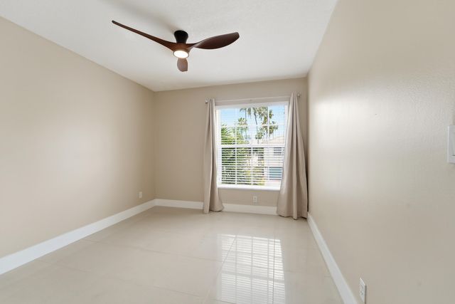 1780 Pierside Circle, Wellington, FL 33414