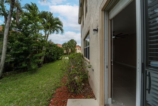 1780 Pierside Circle, Wellington, FL 33414