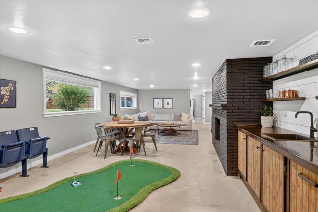 1719 S Rockwood Blvd, Spokane, WA 99203