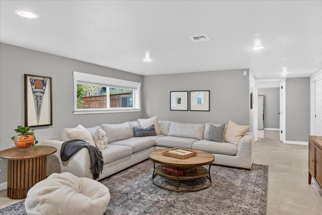 1719 S Rockwood Blvd, Spokane, WA 99203