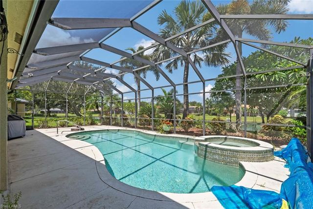 3439 Allegheny CT, Naples, FL 34120