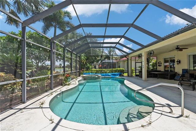 3439 Allegheny CT, Naples, FL 34120