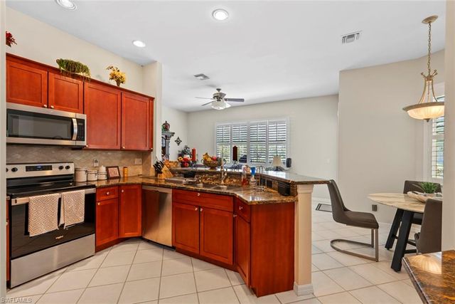 3439 Allegheny CT, Naples, FL 34120