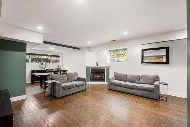 4457 N Magnolia Avenue G, Chicago, IL 60640