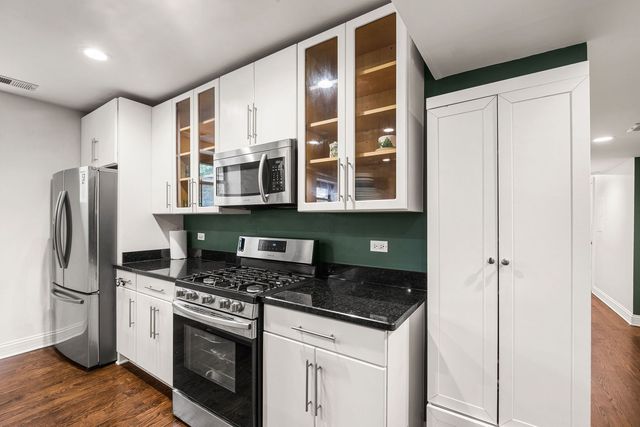 4457 N Magnolia Avenue G, Chicago, IL 60640