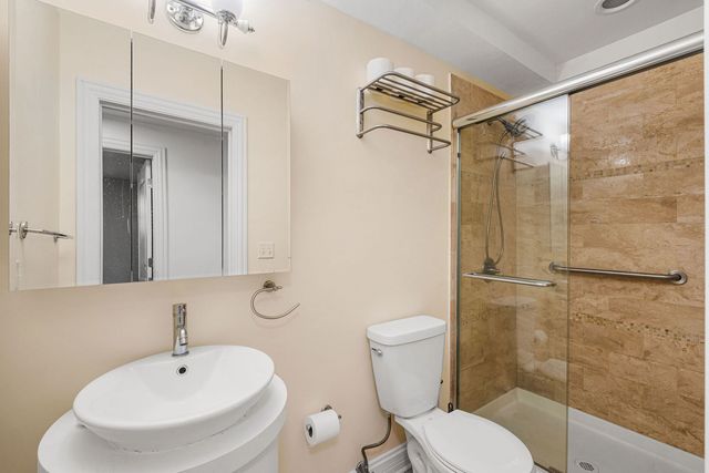4457 N Magnolia Avenue G, Chicago, IL 60640