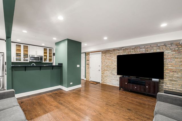 4457 N Magnolia Avenue G, Chicago, IL 60640