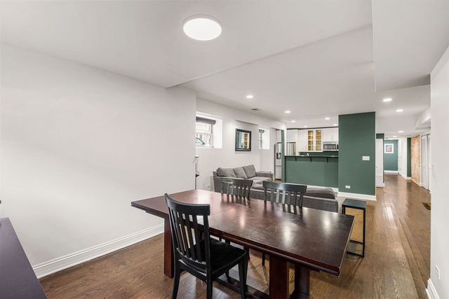 4457 N Magnolia Avenue G, Chicago, IL 60640