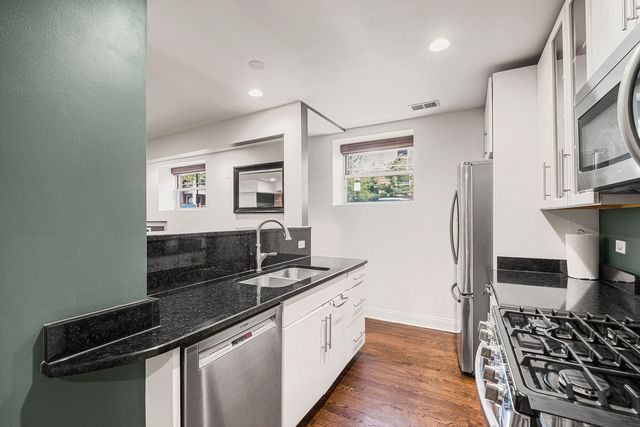 4457 N Magnolia Avenue G, Chicago, IL 60640