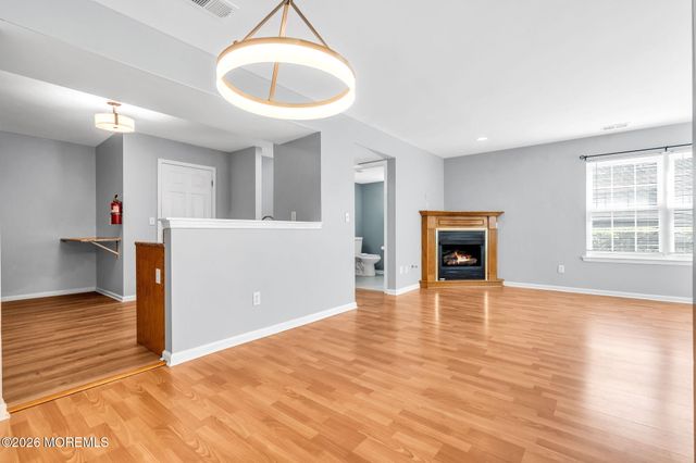 21 Forrest Court, Tinton Falls, NJ 07753