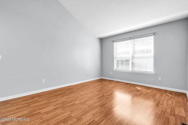 21 Forrest Court, Tinton Falls, NJ 07753