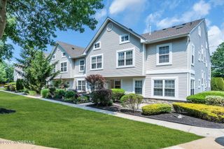 21 Forrest Court, Tinton Falls, NJ 07753