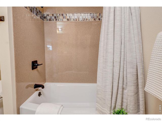 836 Vista Lane, Estes Park, CO 80517