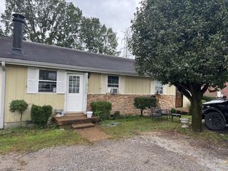 509 Cedar Dr, Nashville, TN 37211