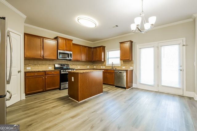 1416 Blue Sail Avenue, Grayson, GA 30017