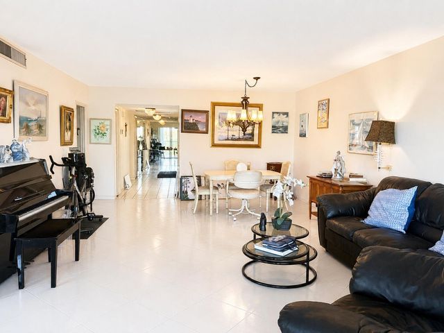 3300 N Palm Aire Drive 701, Pompano Beach, FL 33069