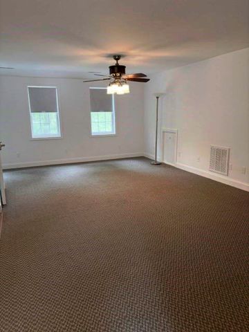 29 Winston Ave 2, Wilmington, MA 01887