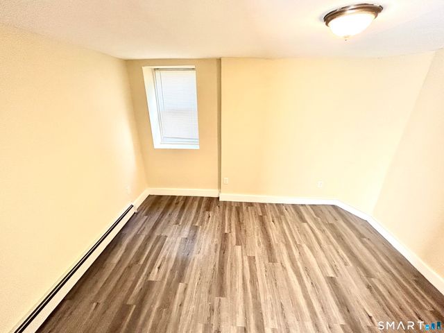 125 Hillside Avenue B2, Waterbury, CT 06710