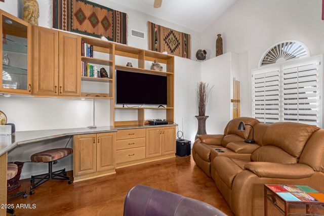 16802 S 3RD Place, Phoenix, AZ 85048