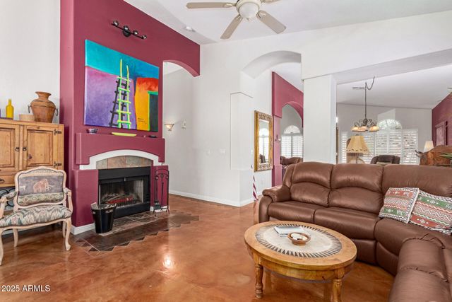 16802 S 3RD Place, Phoenix, AZ 85048