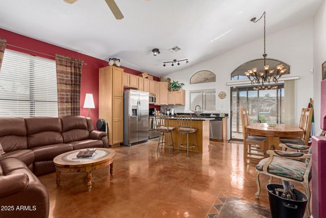 16802 S 3RD Place, Phoenix, AZ 85048