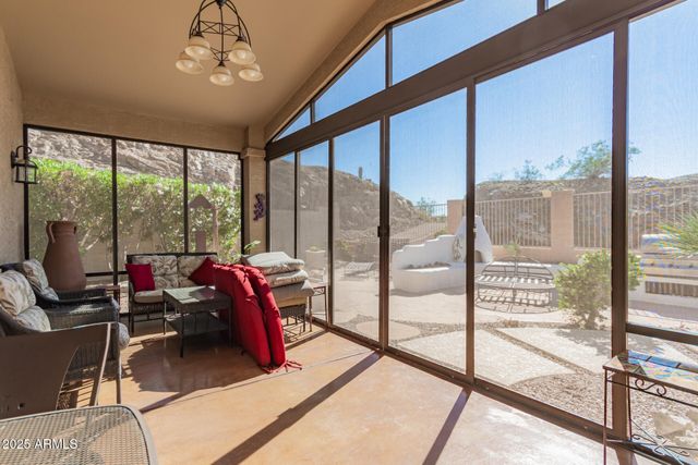 16802 S 3RD Place, Phoenix, AZ 85048