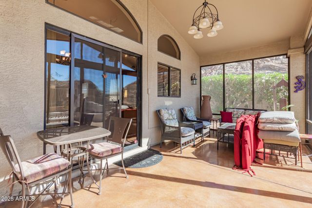 16802 S 3RD Place, Phoenix, AZ 85048