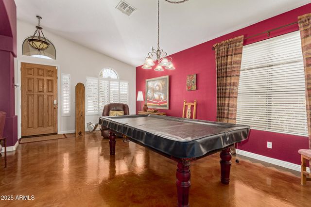 16802 S 3RD Place, Phoenix, AZ 85048