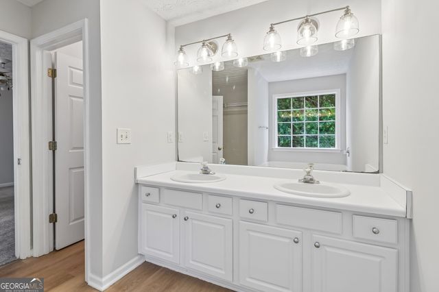 3458 Hill Pond Drive, Buford, GA 30519