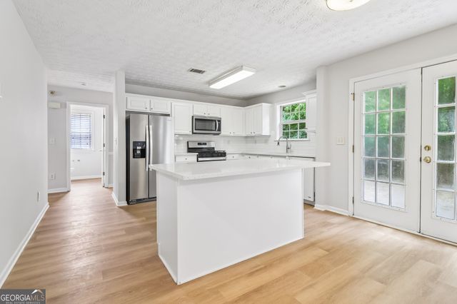 3458 Hill Pond Drive, Buford, GA 30519